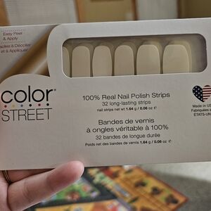 Clear As Day Color Street